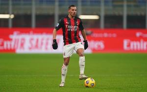 九游体育官网-意媒：本纳塞尔4号被里奇夺走，不在米兰计划中&amp;今夏需寻找新下家