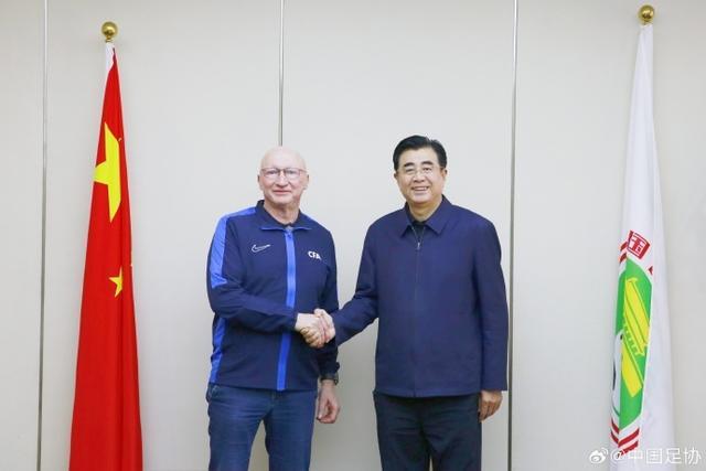 九游体育下载-比利时人克瑞斯再度出任中国足协技术总监
